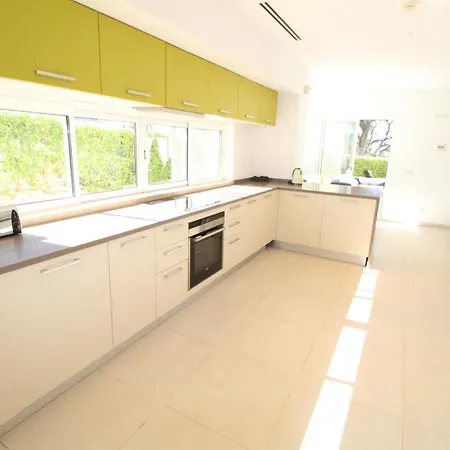 Kimberley Villa *